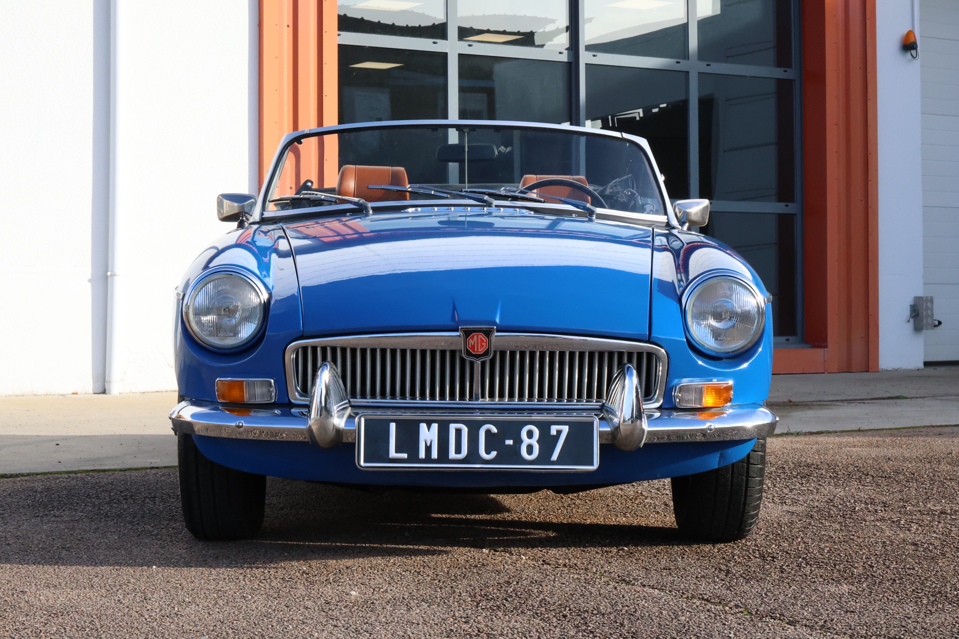 MG B Bleue 1976 – Image 25