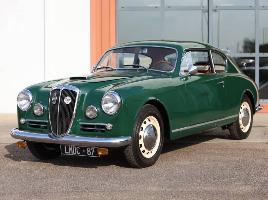 Lancia Aurélia B20 GT Série VI de 1957