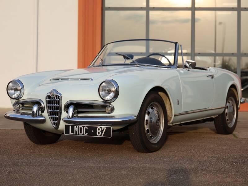 Alfa Roméo Spider Giulia Bleu Ciel 1963