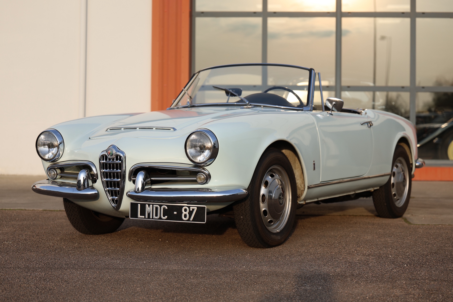 Alfa Roméo Spider Giulia Bleu Ciel 1963