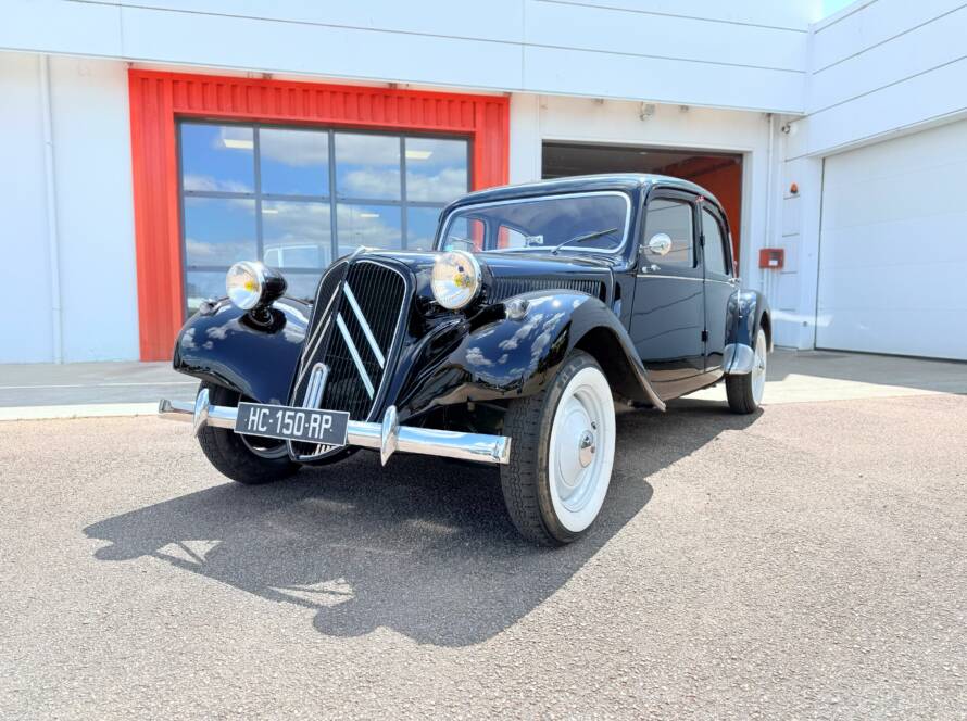 Citroën Traction 11B Noire 1957
