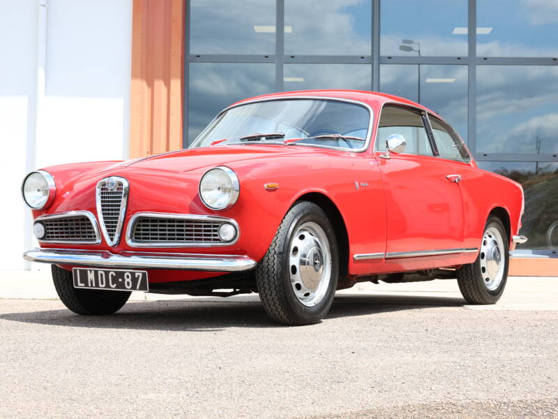 Alfa Roméo Giulia Sprint 1600 Rouge 1963