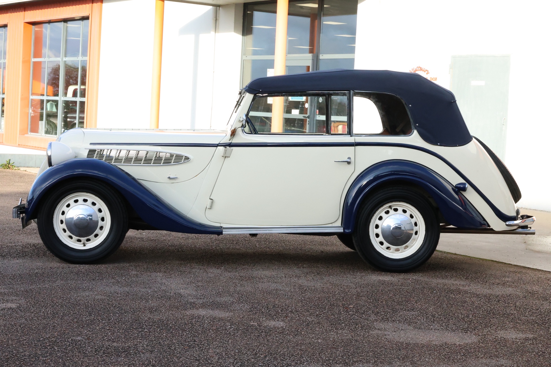 B.MW 329 Cabriolet bi-ton 1936 – Image 22