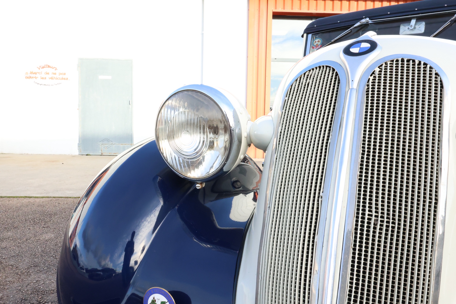 B.MW 329 Cabriolet bi-ton 1936 – Image 16