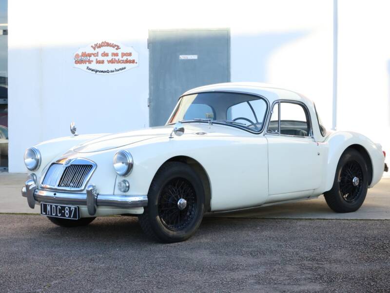 MGA 1600 Coupé Blanche 1960