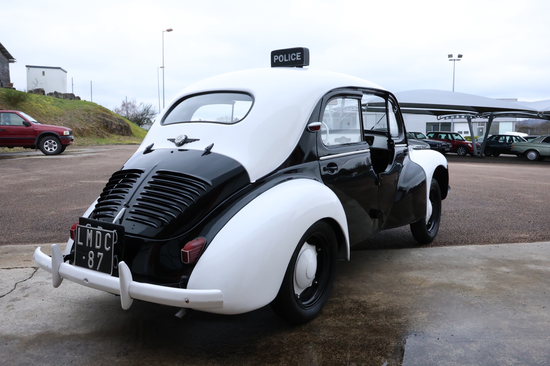 Renault 4CV Pie bicolore 1954 – Image 23