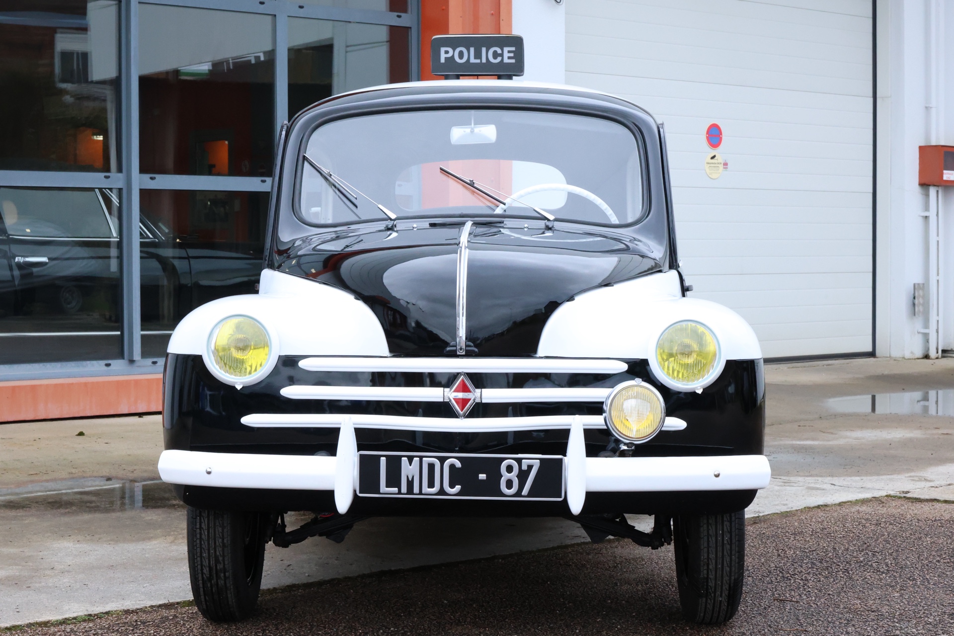 Renault 4CV Pie bicolore 1954 – Image 4