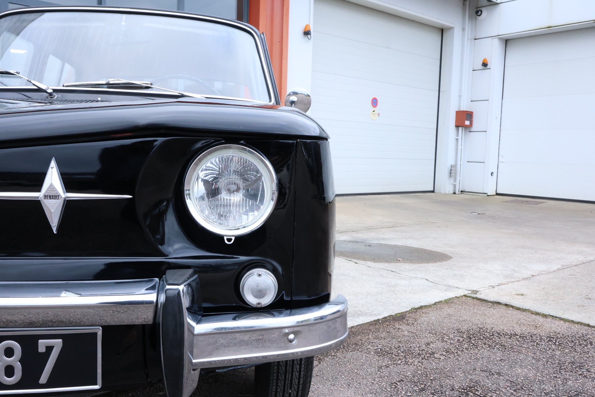 Renault R8 Noire 1966 – Image 8