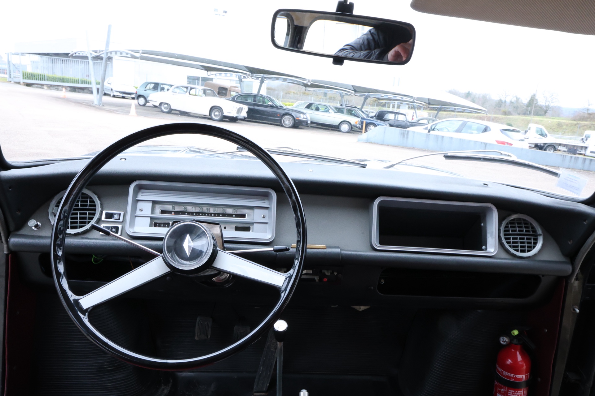 Renault R8 Noire 1966 – Image 15