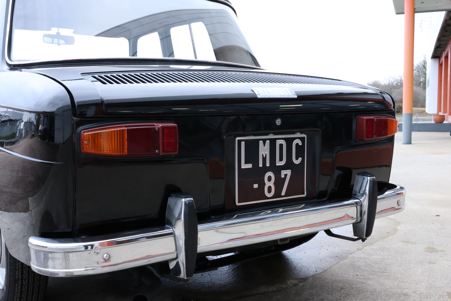 Renault R8 Noire 1966 – Image 10