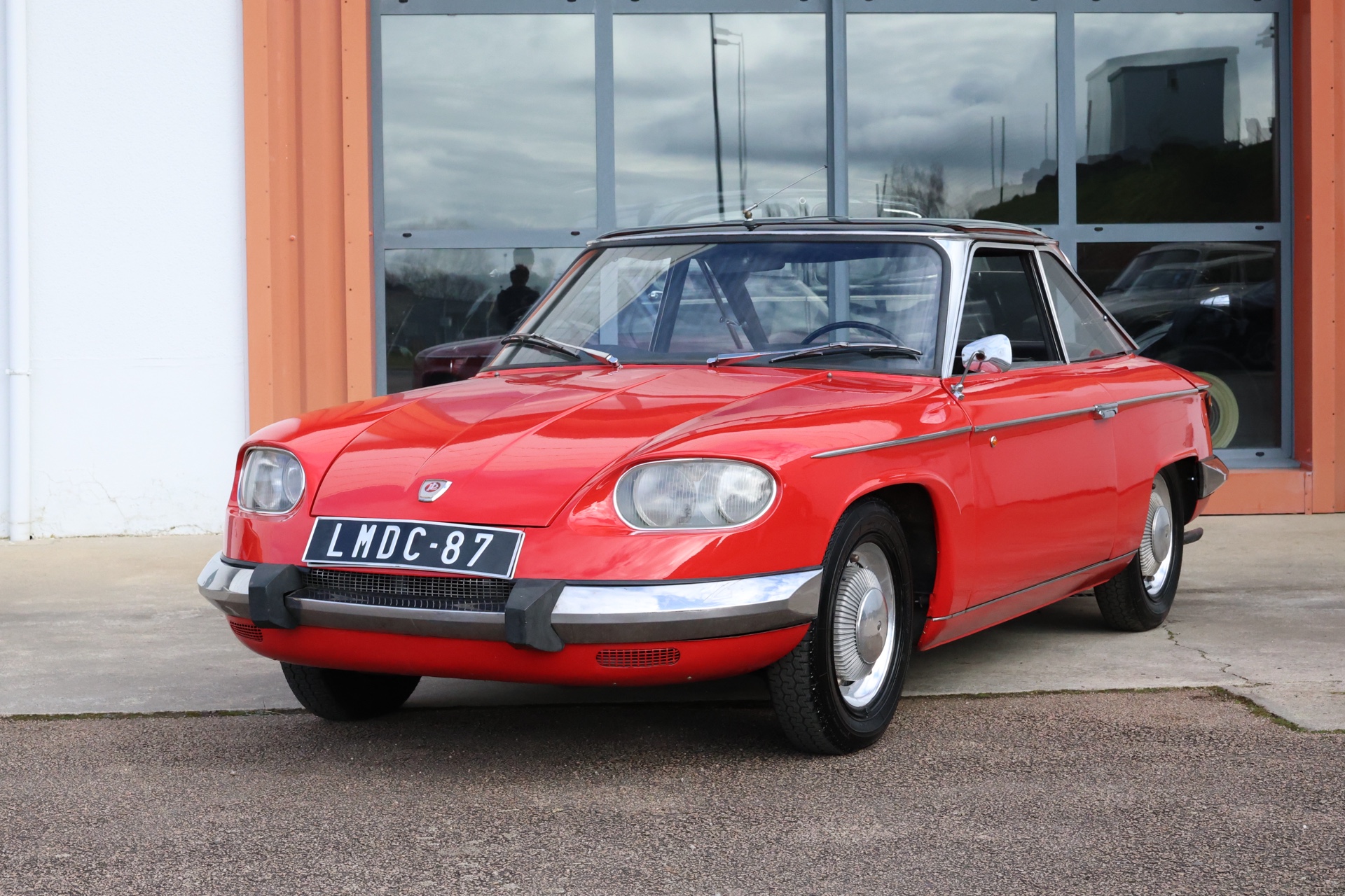 Panhard 24 CT Rouge 1964 – Image 2