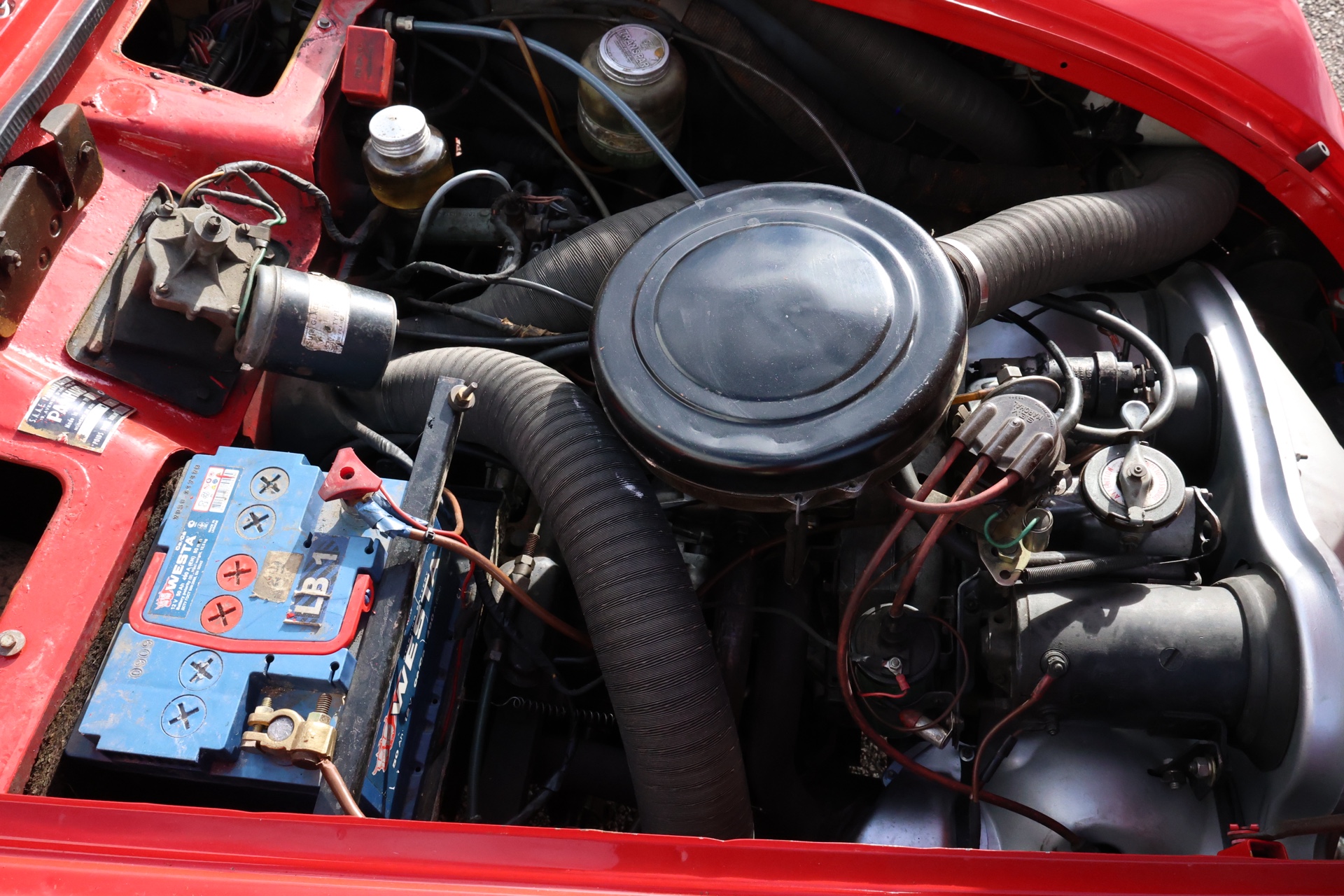 Panhard 24 CT Rouge 1964 – Image 22