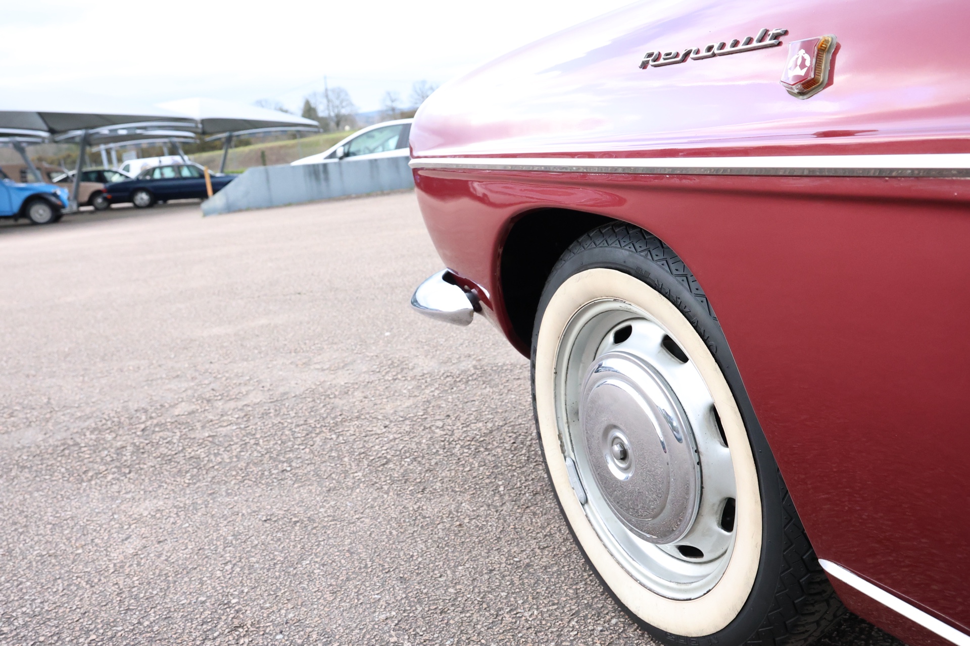 Renault Floride S Cabriolet Bordeaux 1962 – Image 10