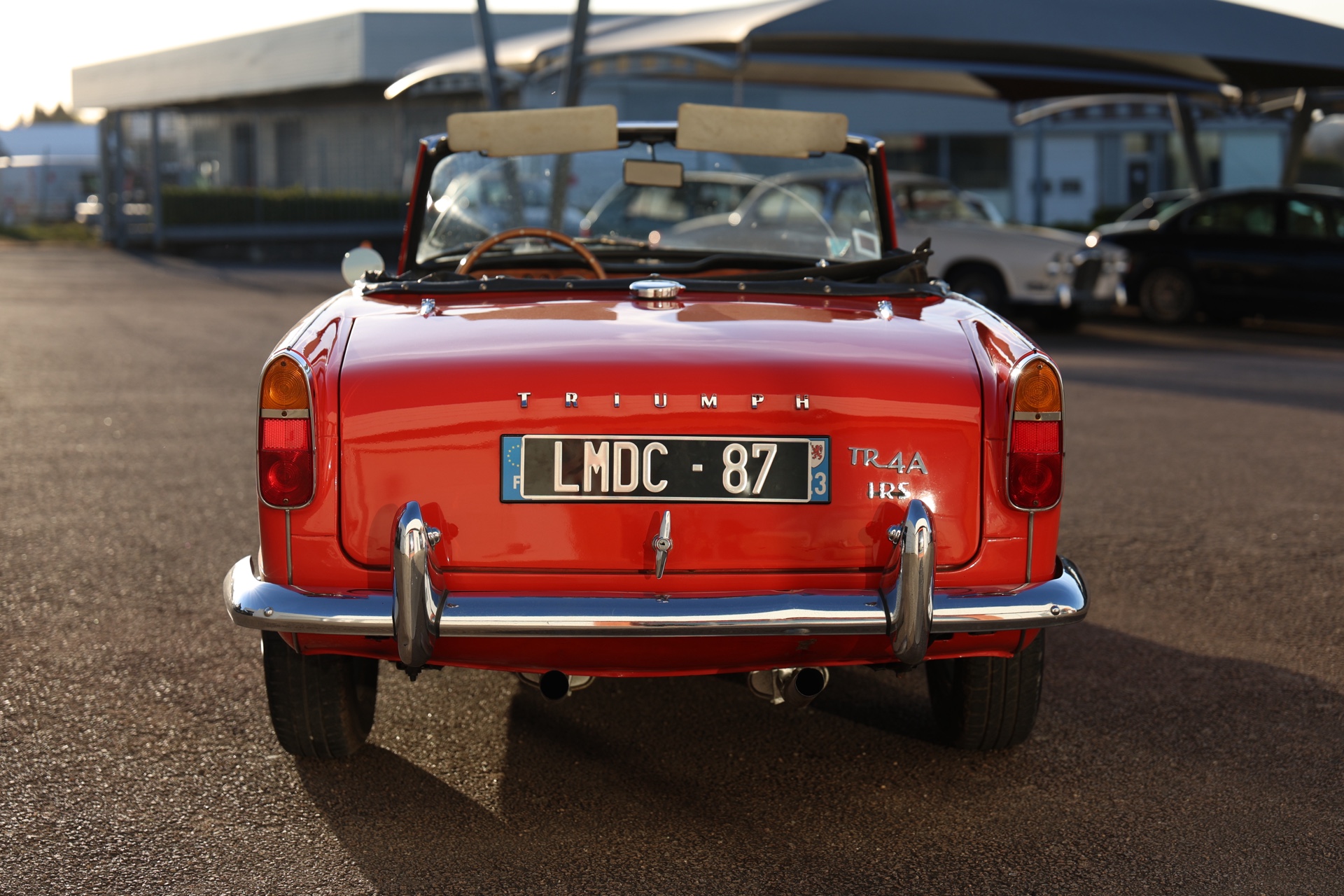 Triumph TR4 A IRS Cabriolet Rouge 1965 – Image 29