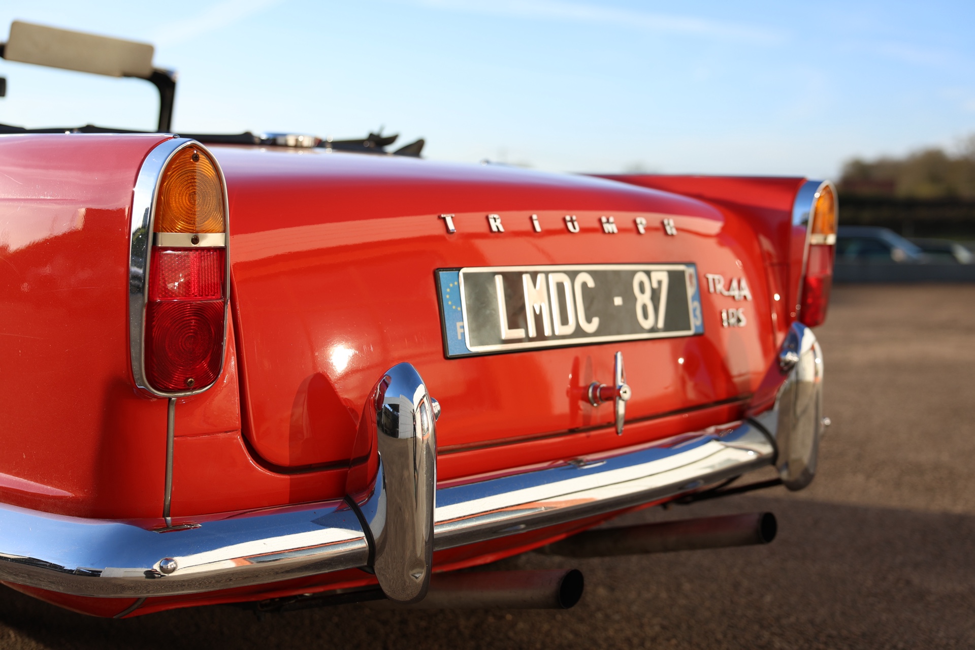 Triumph TR4 A IRS Cabriolet Rouge 1965 – Image 14