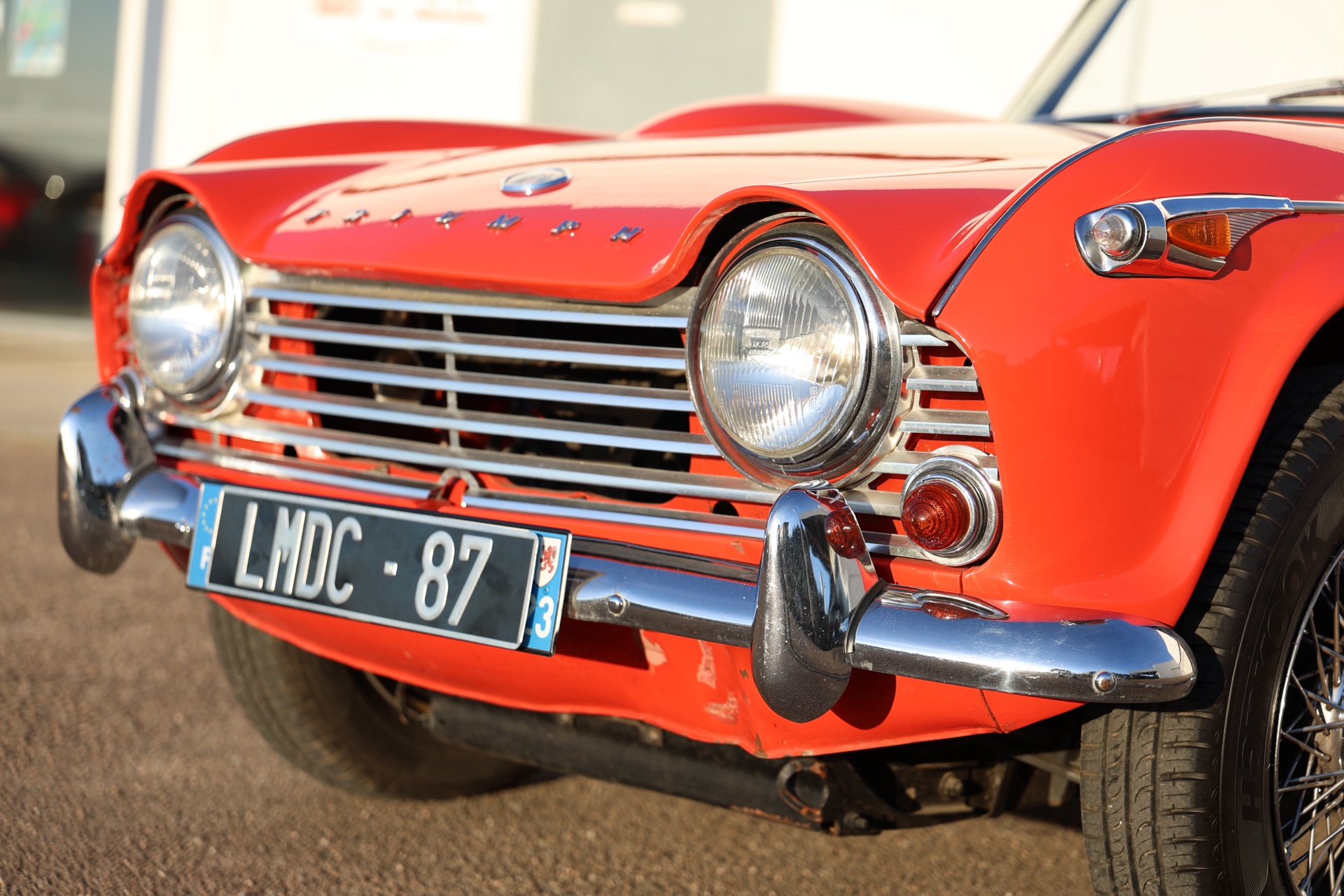 Triumph TR4 A IRS Cabriolet Rouge 1965 – Image 12