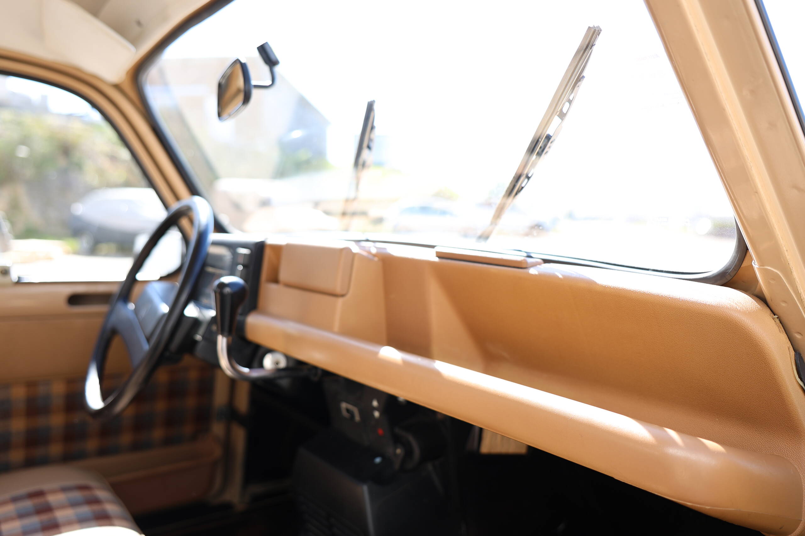 Renault 4l GTL Clan Beige 1985 – Image 17