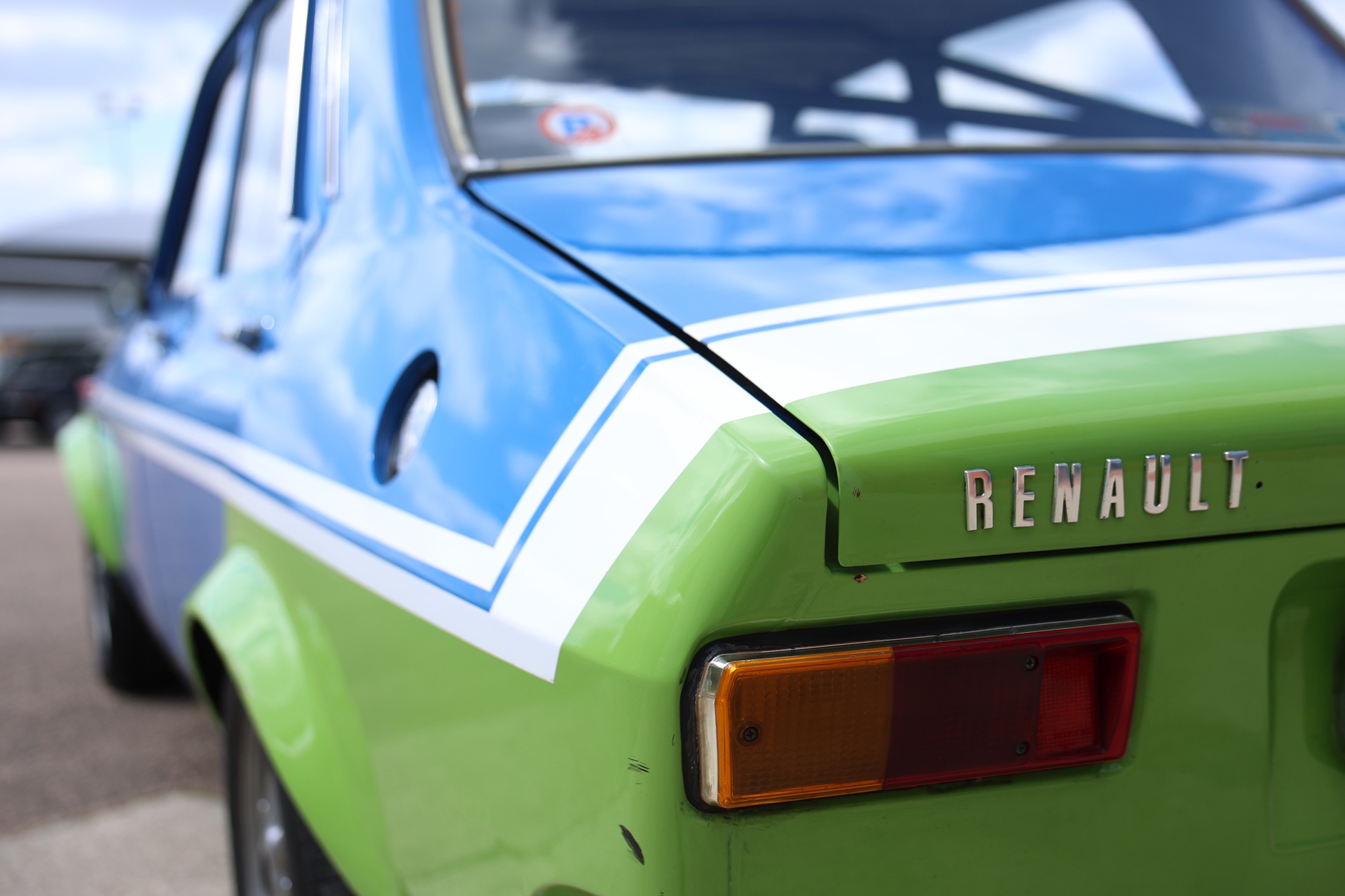 Renault R12 Gordini pré-série bicolore 1971 – Image 9