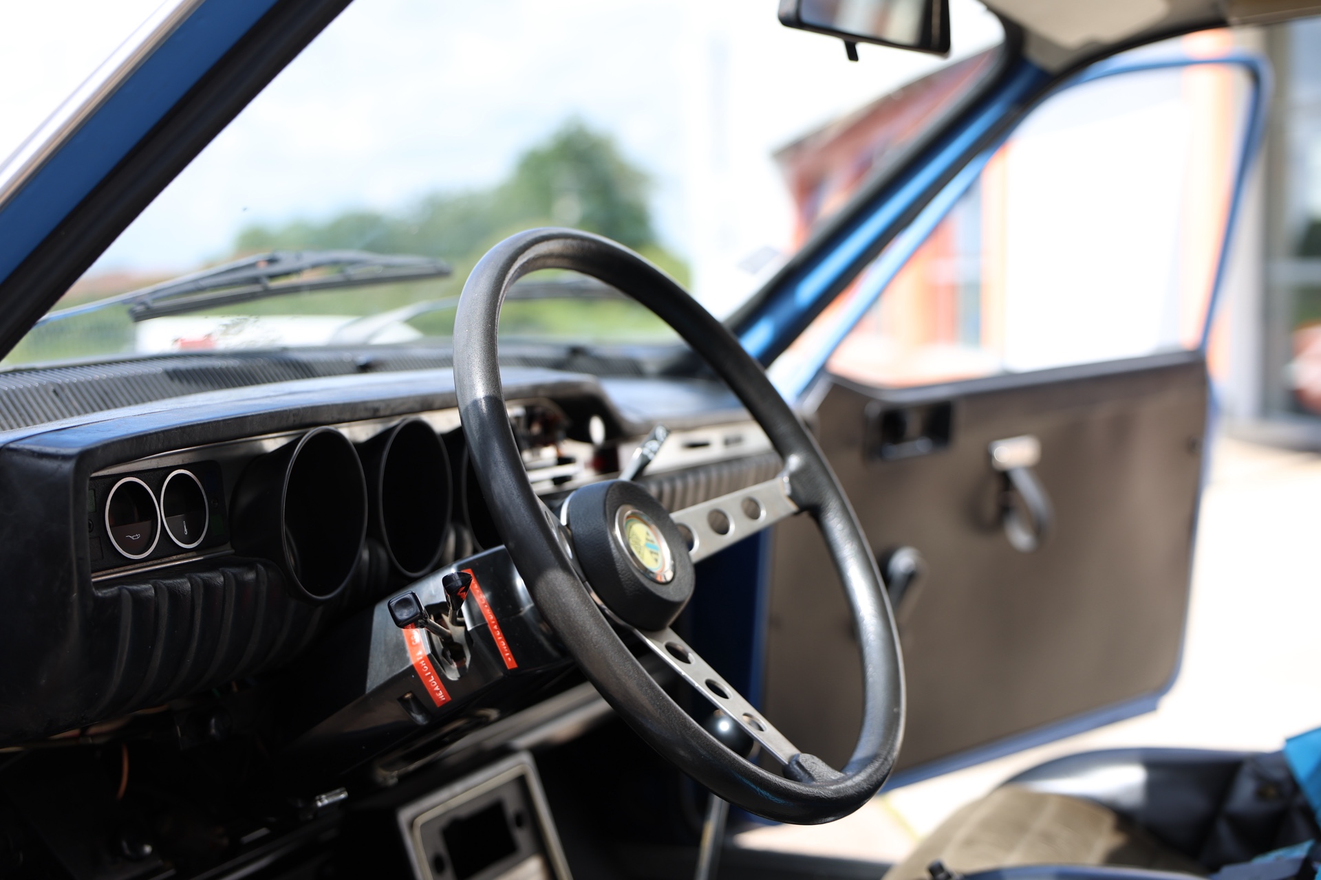 Renault R12 Gordini pré-série bicolore 1971 – Image 15