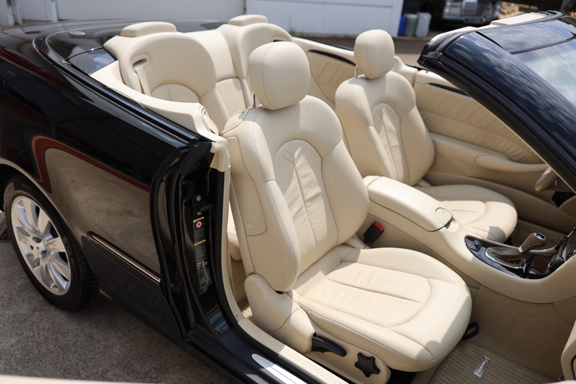 Mercedes CLK 200 Kompressor II Noire 2005 – Image 21