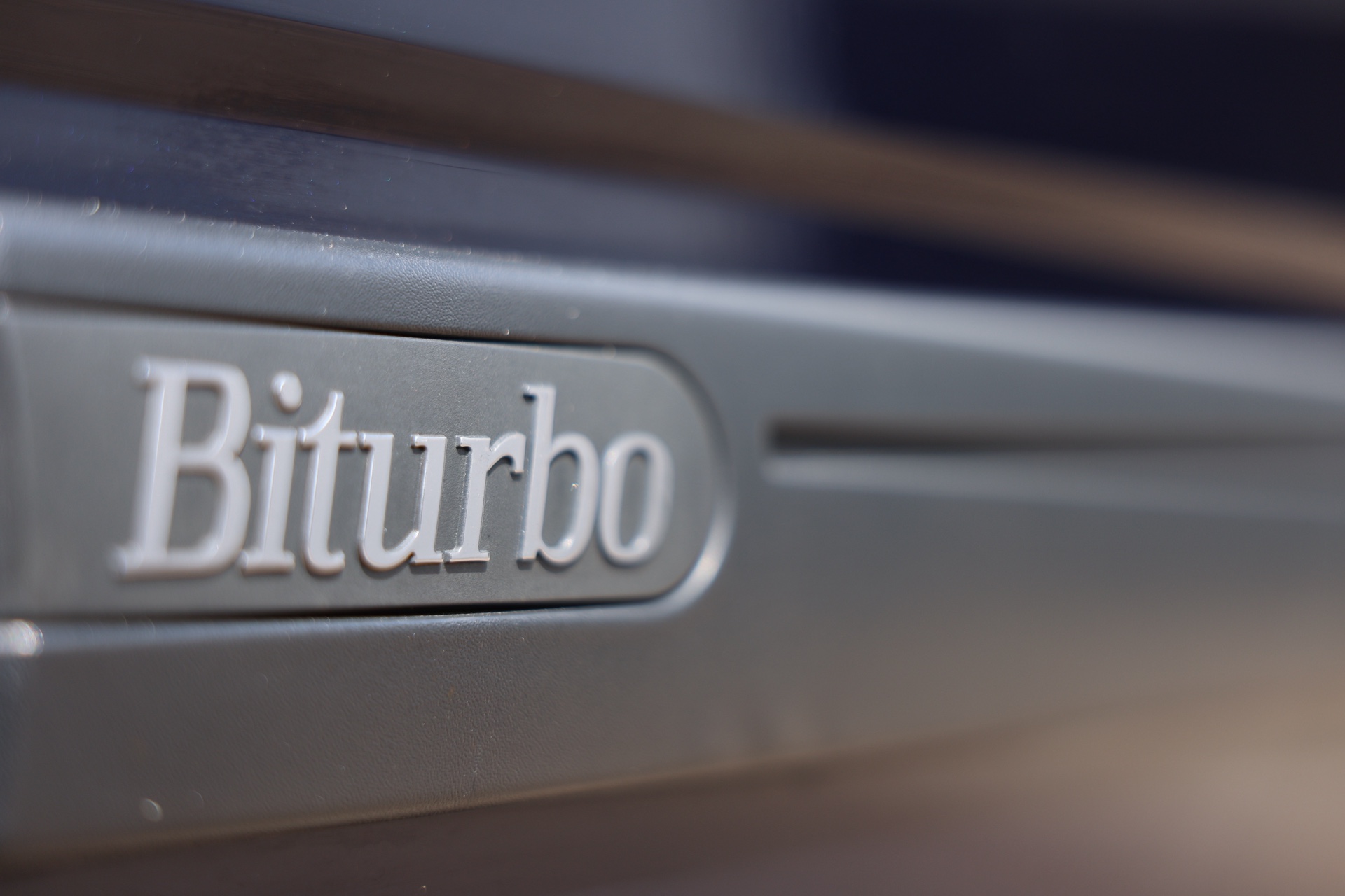 Renault Safrane Biturbo Baccara Bleue 1994 – Image 12
