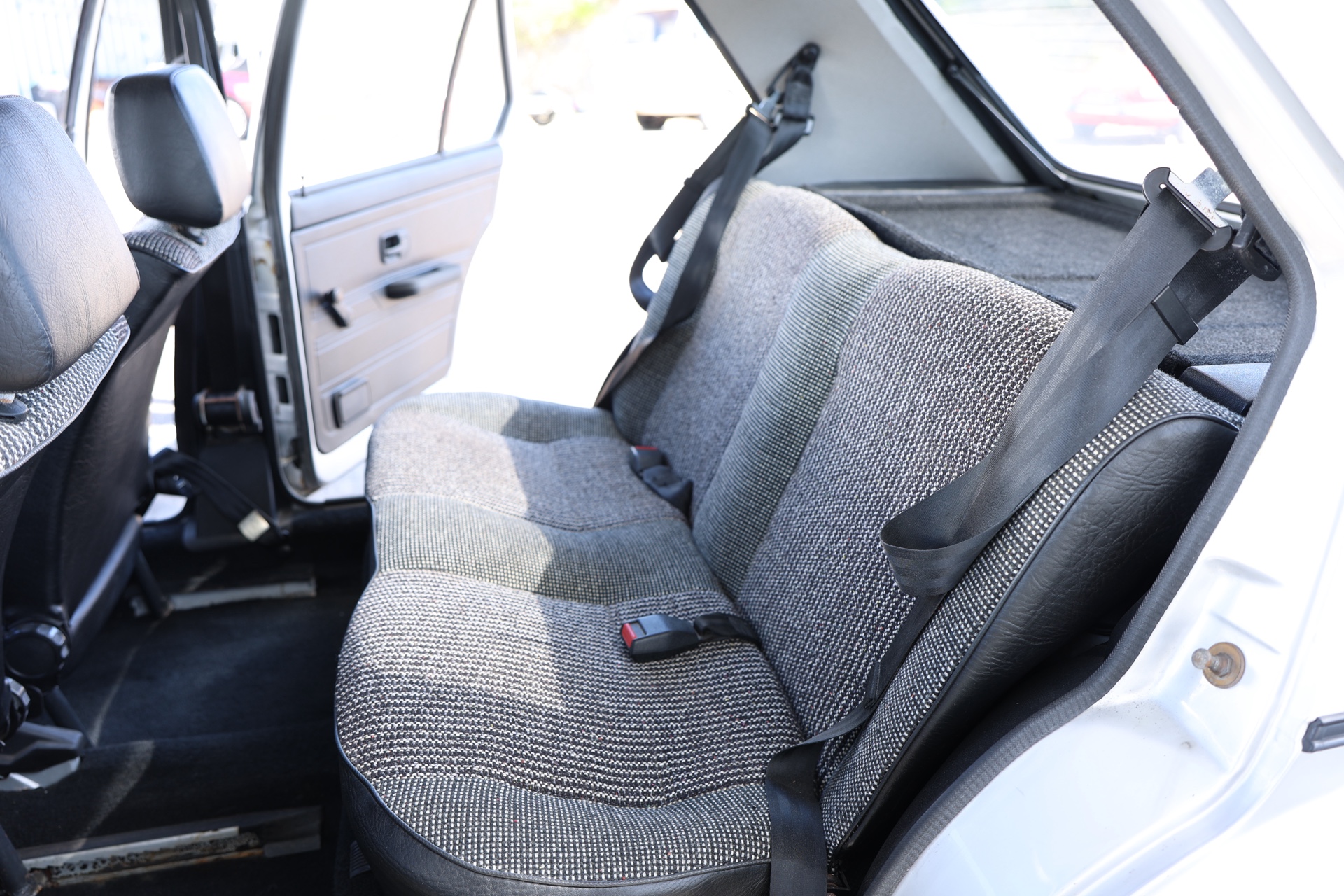VW Golf I Rabbit Grise 1983 – Image 16