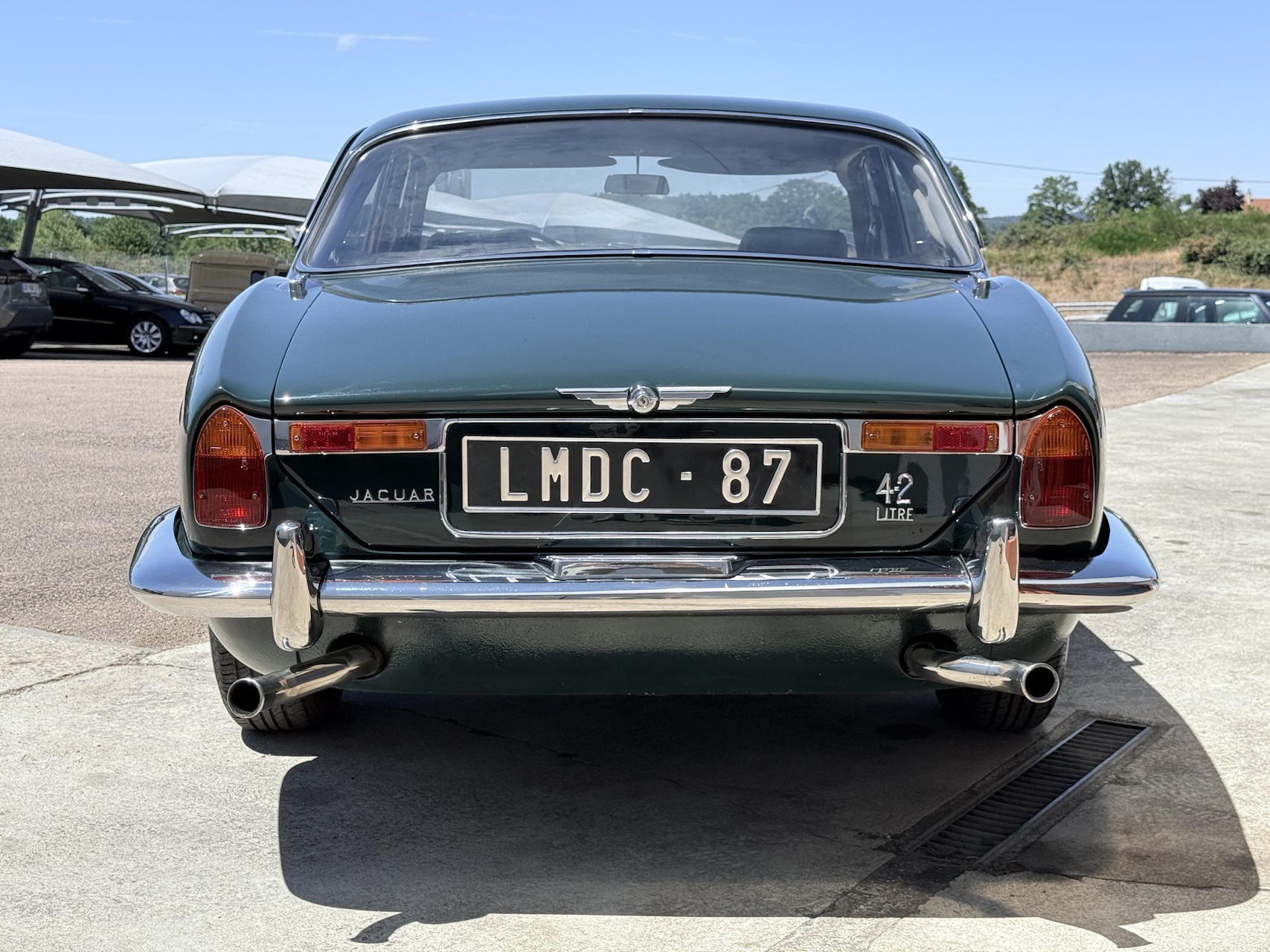 Jaguar XJ6 4.2 Série 1 British Racing Green 1970 – Image 20