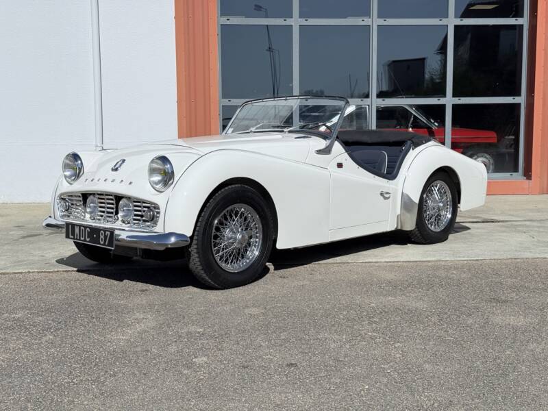 Triumph TR3A Blanche 1961
