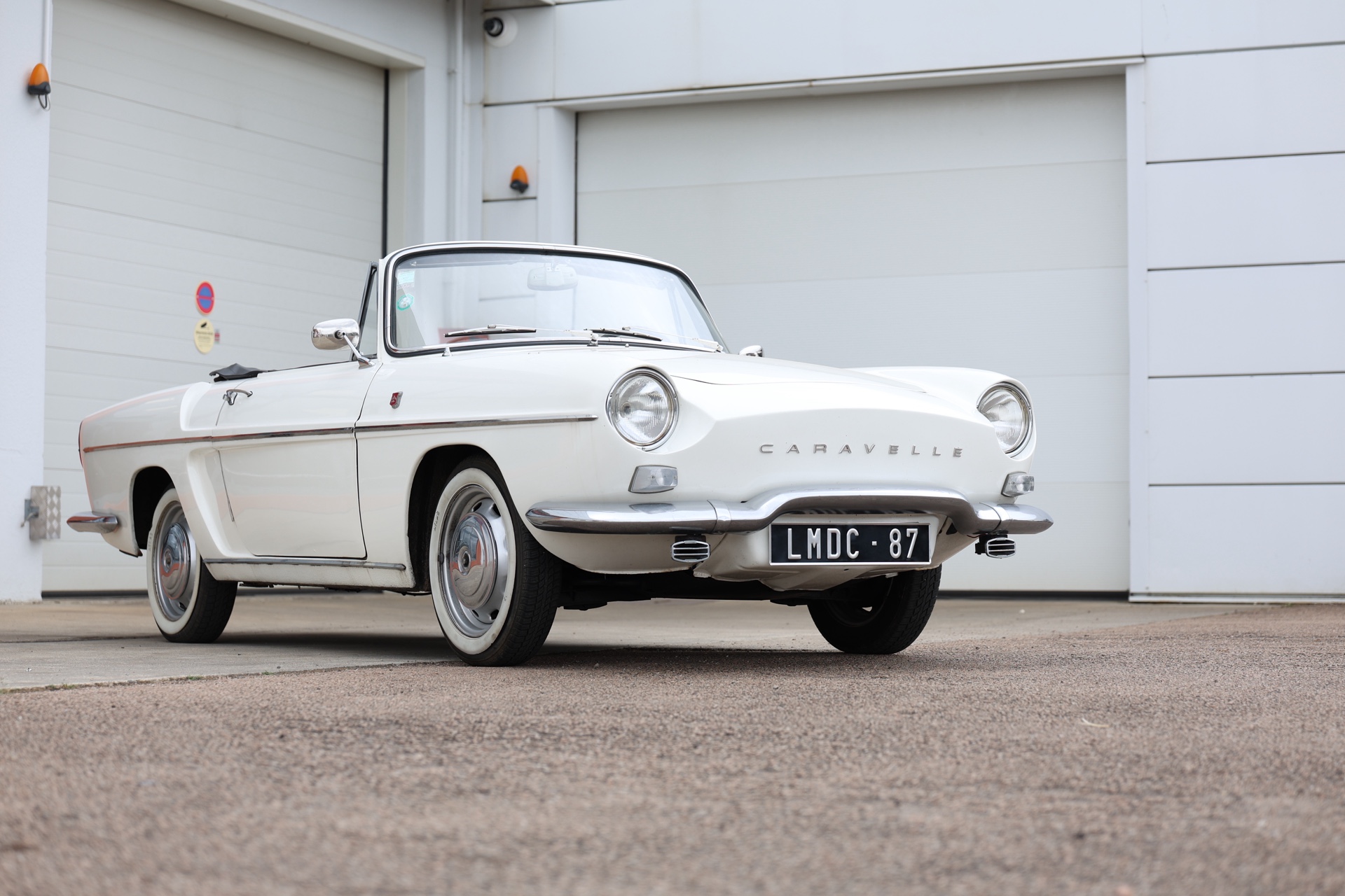 Renault Caravelle 1100 Cabriolet Blanche 1965 – Image 7