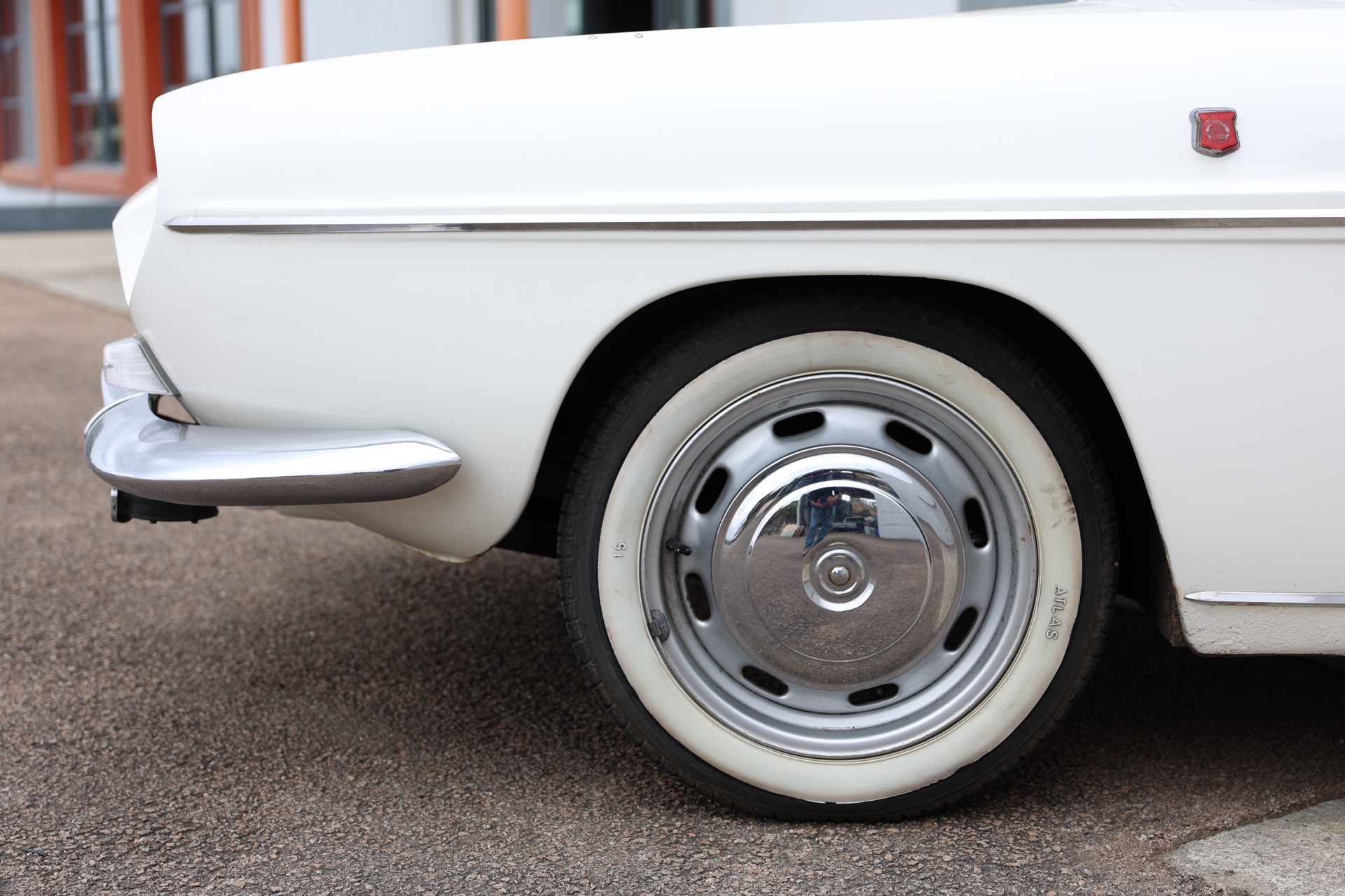 Renault Caravelle 1100 Cabriolet Blanche 1965 – Image 11