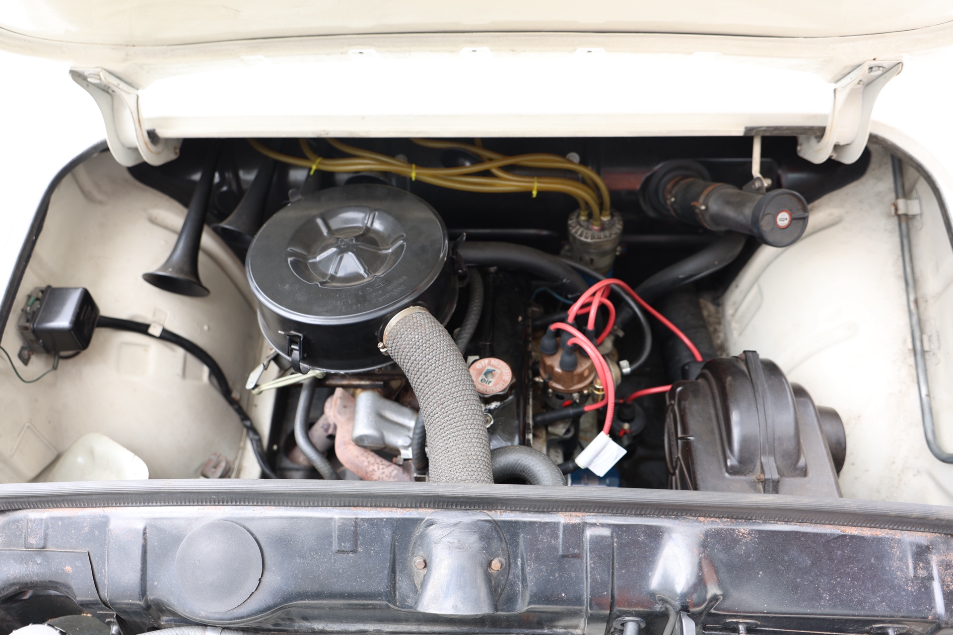 Renault Caravelle 1100 Cabriolet Blanche 1965 – Image 19