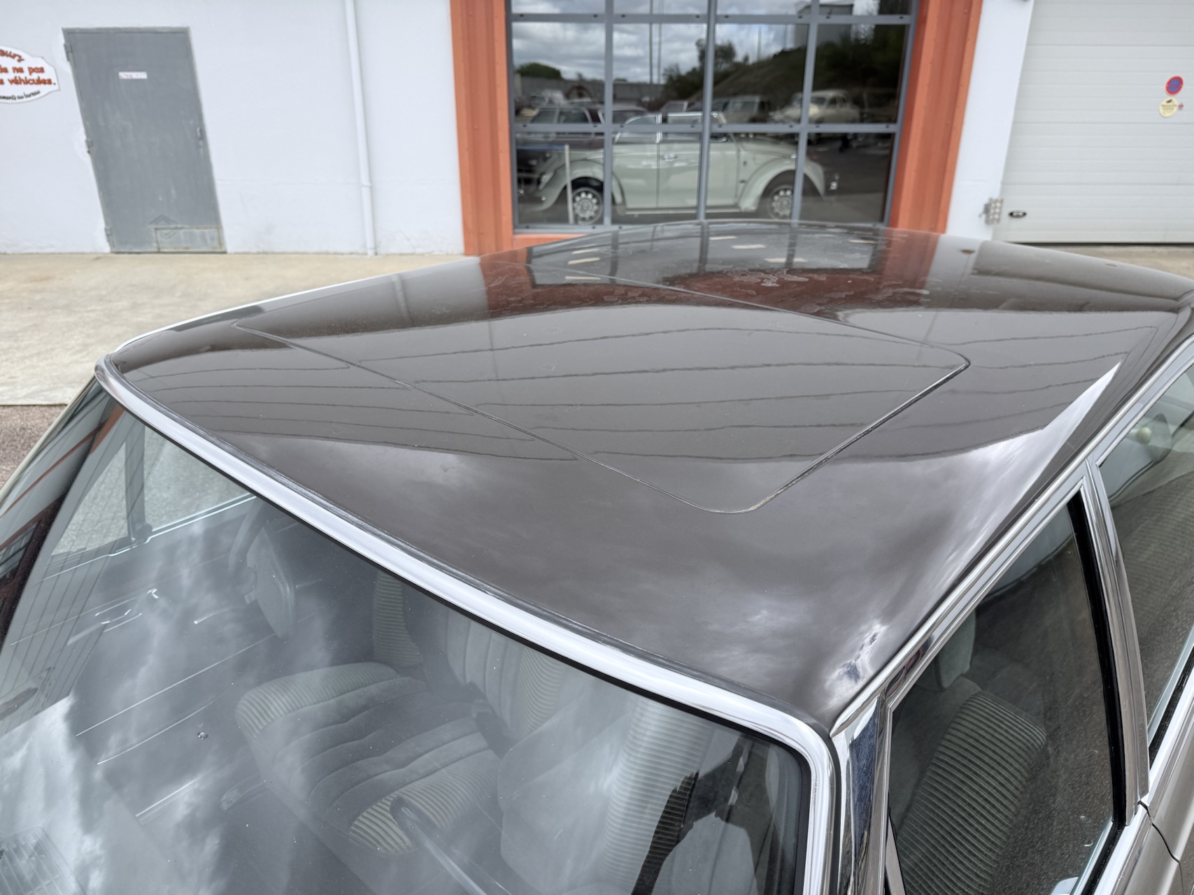 Mercedes 300 SEL 3.5 Type W109 Marron 1972 – Image 24