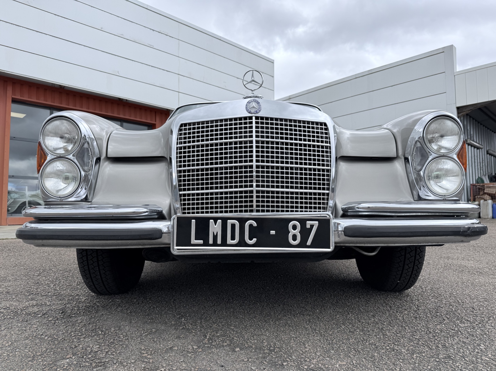 Mercedes 300 SEL 3.5 Type W109 Marron 1972 – Image 22