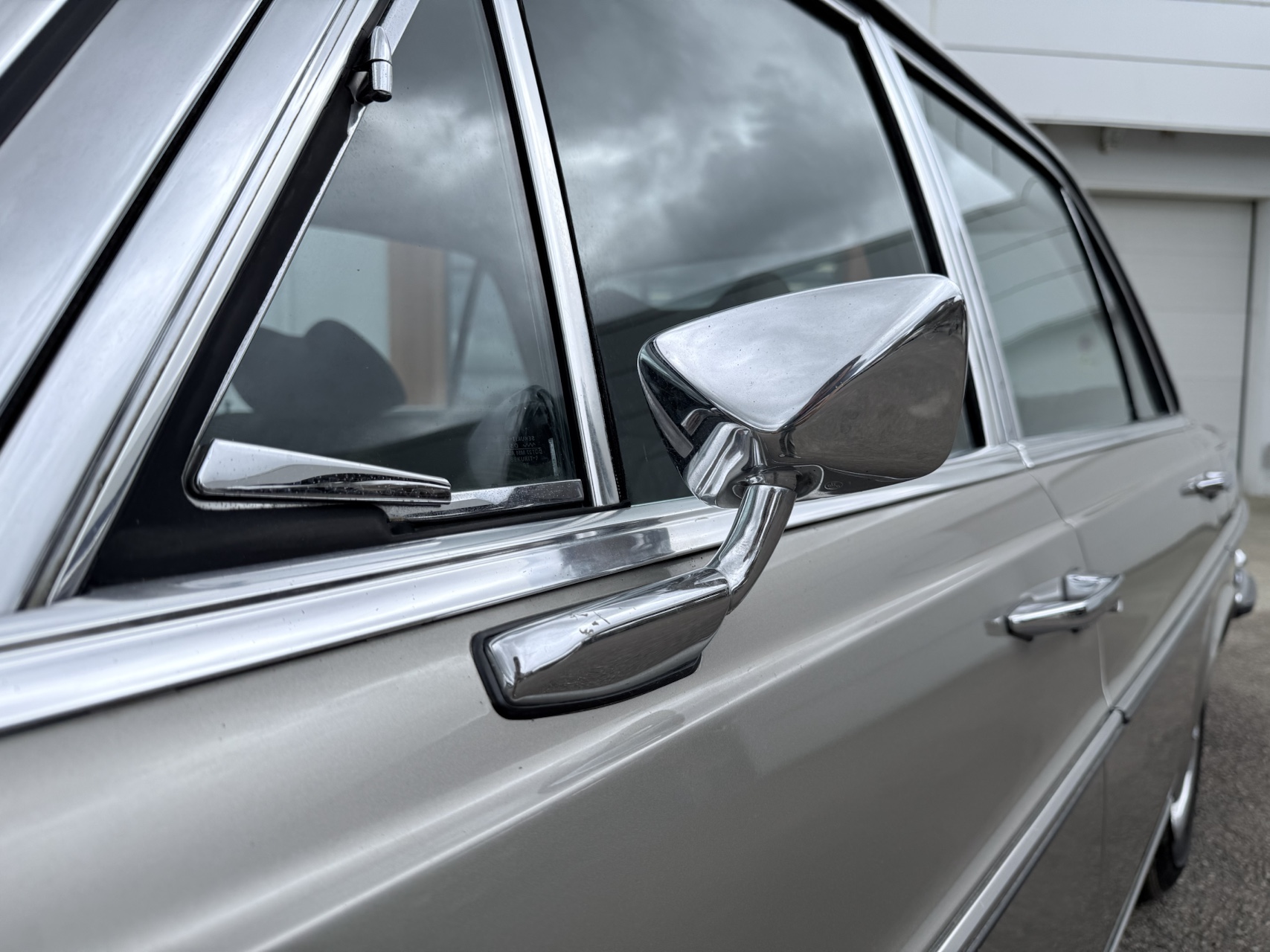 Mercedes 300 SEL 3.5 Type W109 Marron 1972 – Image 20