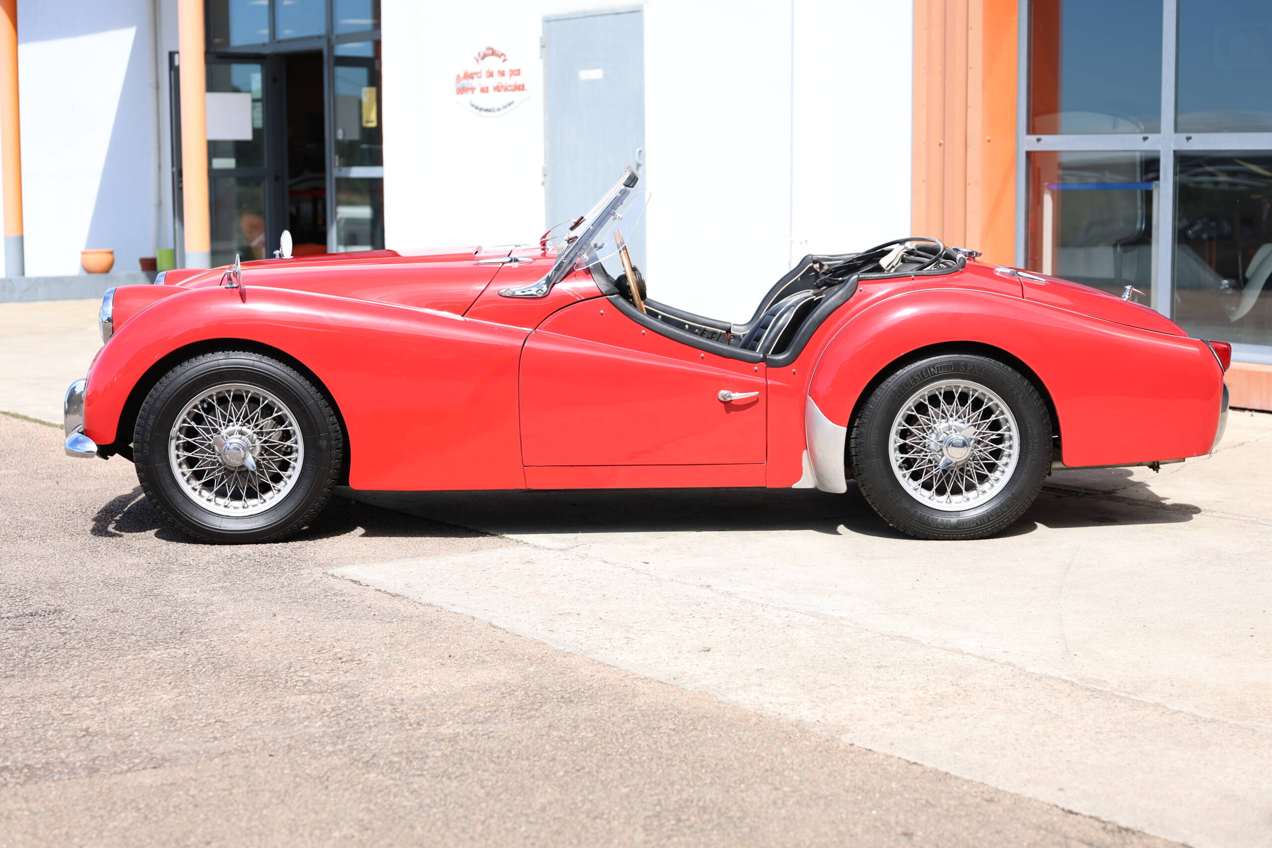 Triumph TR3B Rouge 1962 – Image 13