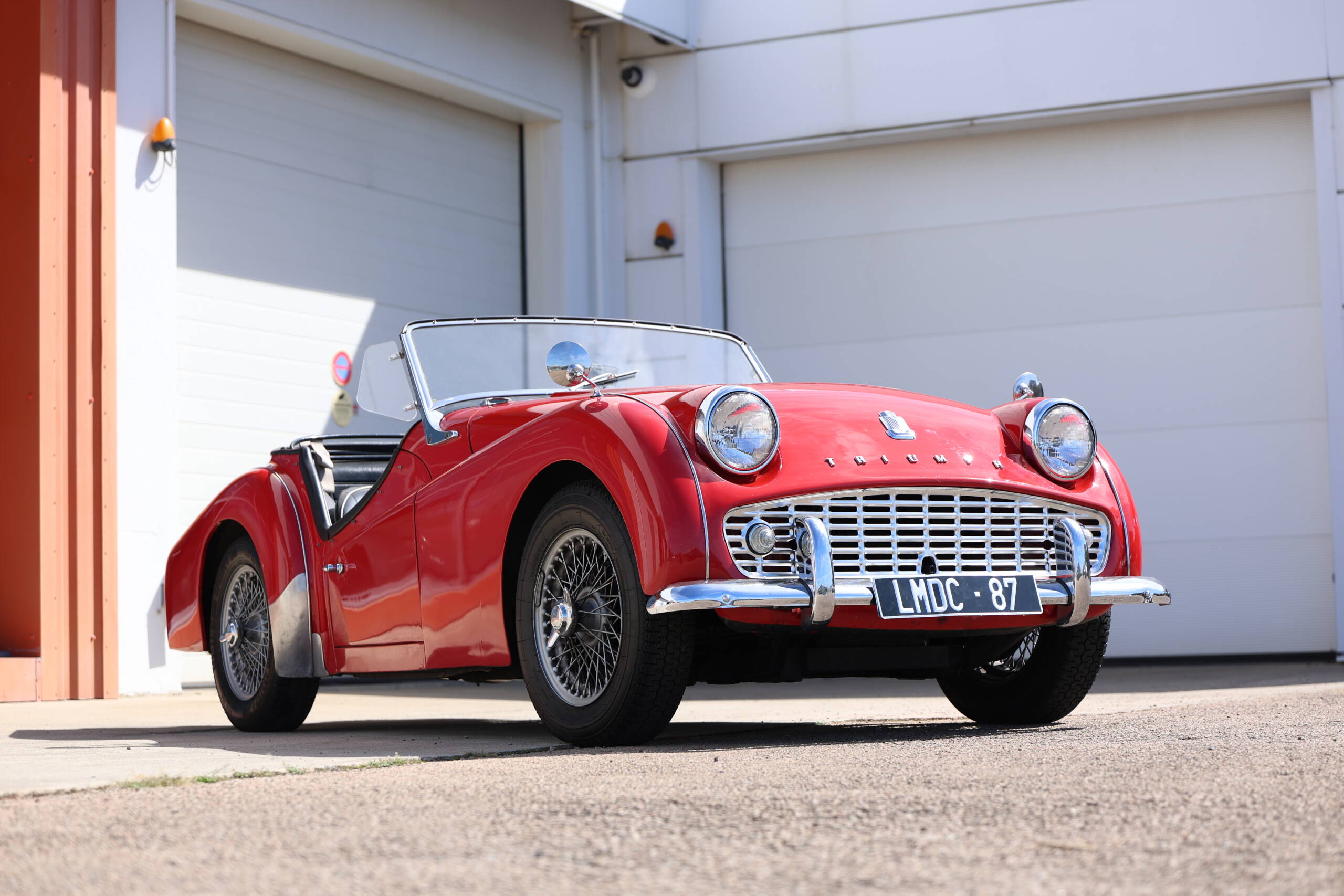 Triumph TR3B Rouge 1962 – Image 4