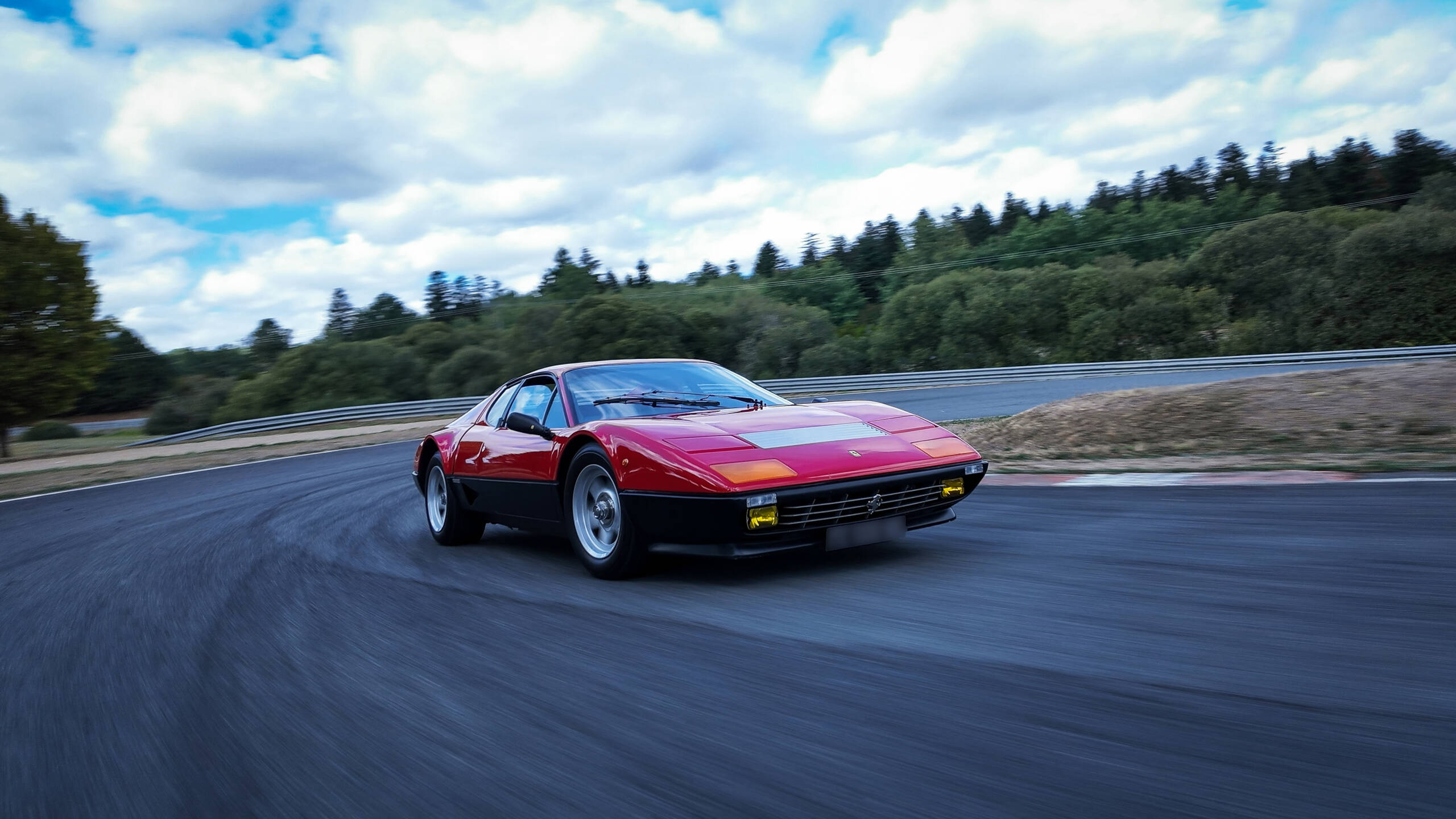 Ferrari 512 BBi Rosso Corsa 1983 – Image 9