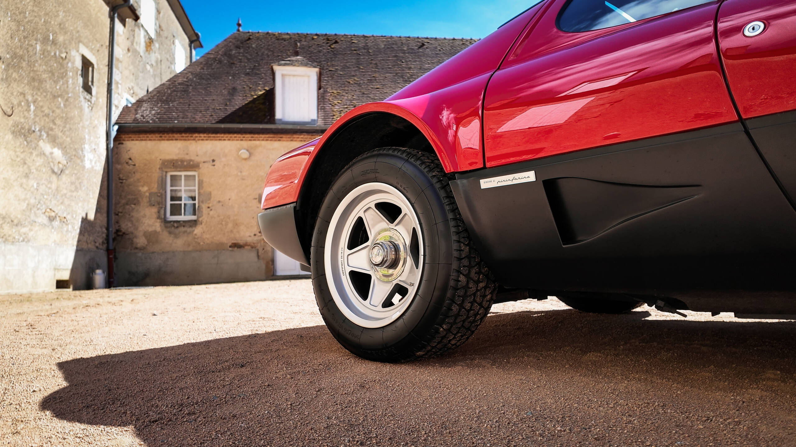Ferrari 512 BBi Rosso Corsa 1983 – Image 37