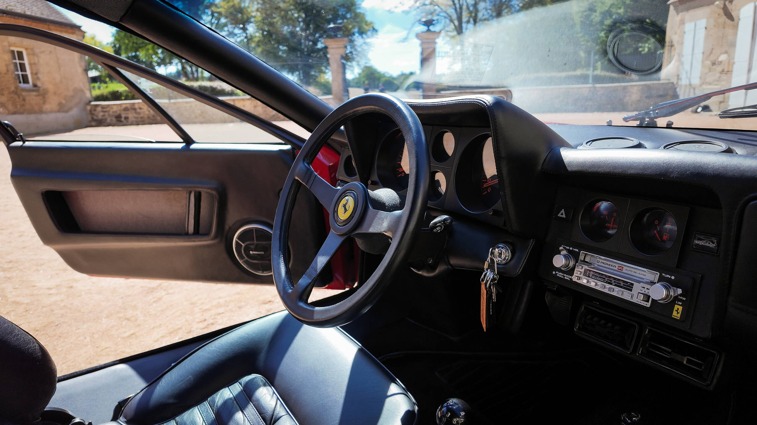 Ferrari 512 BBi Rosso Corsa 1983 – Image 35