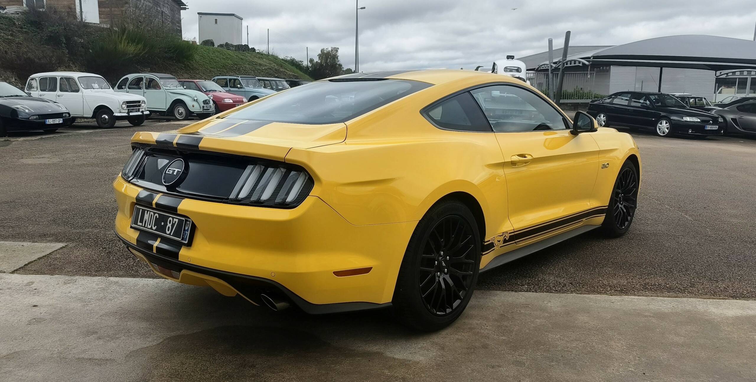 FORD MUSTANG FASTBACK 5.0 V8 GT PREMIUM – Image 4