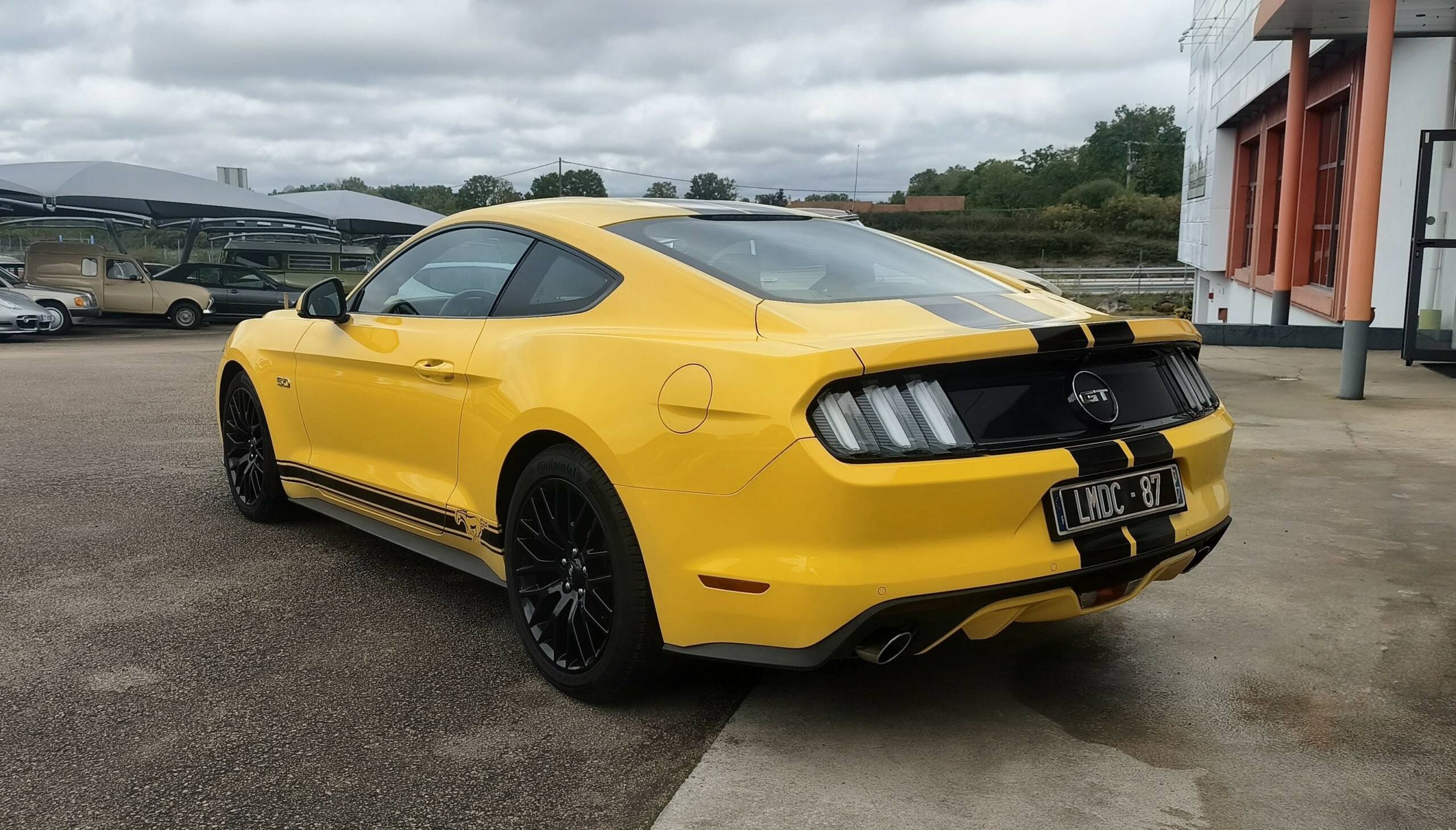 FORD MUSTANG FASTBACK 5.0 V8 GT PREMIUM – Image 5